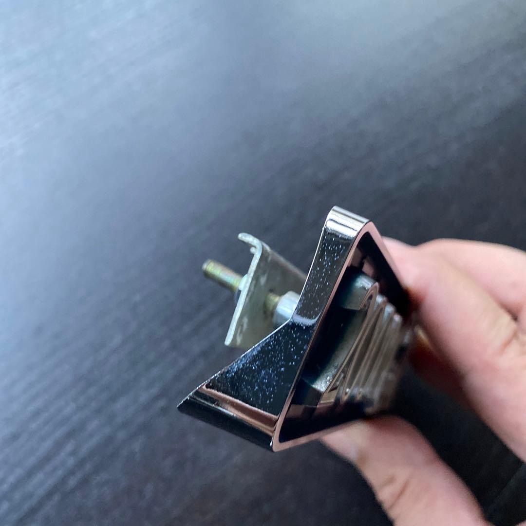 ハコスカ2000GT純正品フロントエンブレム 超希少品　極上品‼️　ほぼ未使用品