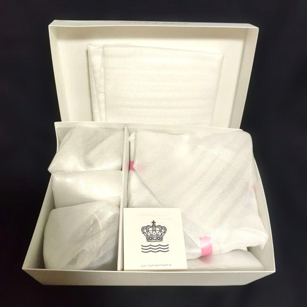 【未使用・箱入・4点セット】ロイヤルコペンハーゲン　プレート☓2、カップ☓2