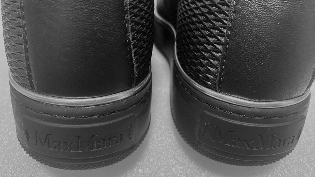 マックスマーラ（Max Mara）黒　厚底　スニーカー　お正月限定