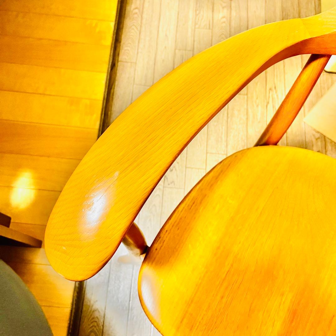 【美品】飛騨産業 HIDA クレセントアームチェア ウォールナット キツツキ②