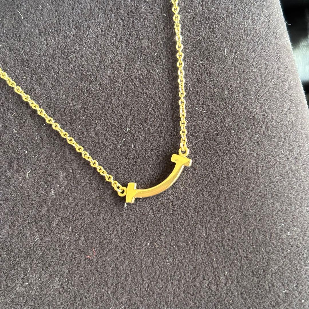 ティファニー Tスマイル ミニ ネックレス イエローゴールド