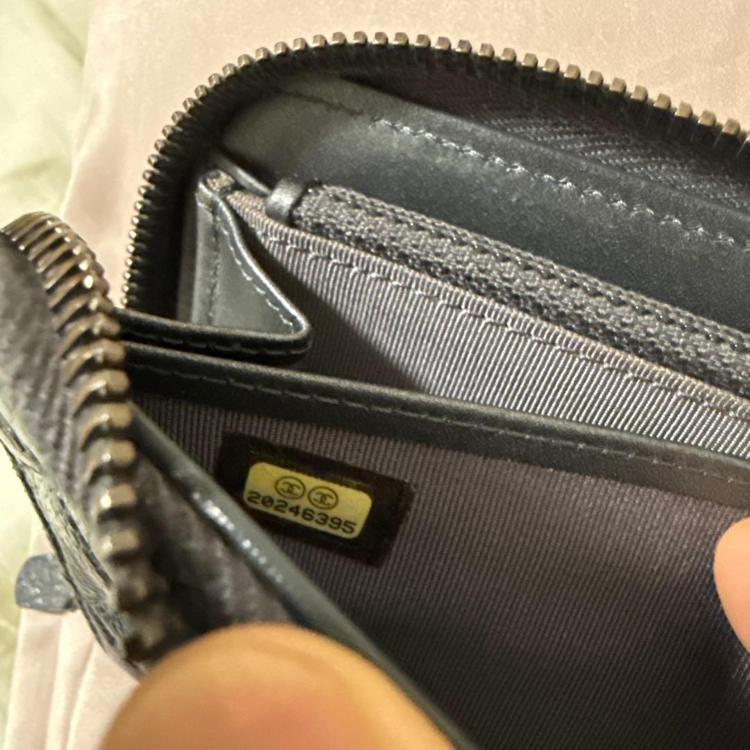 CHANEL 長財布キャビアスキンラウンドファスナーマトラッセキルティング