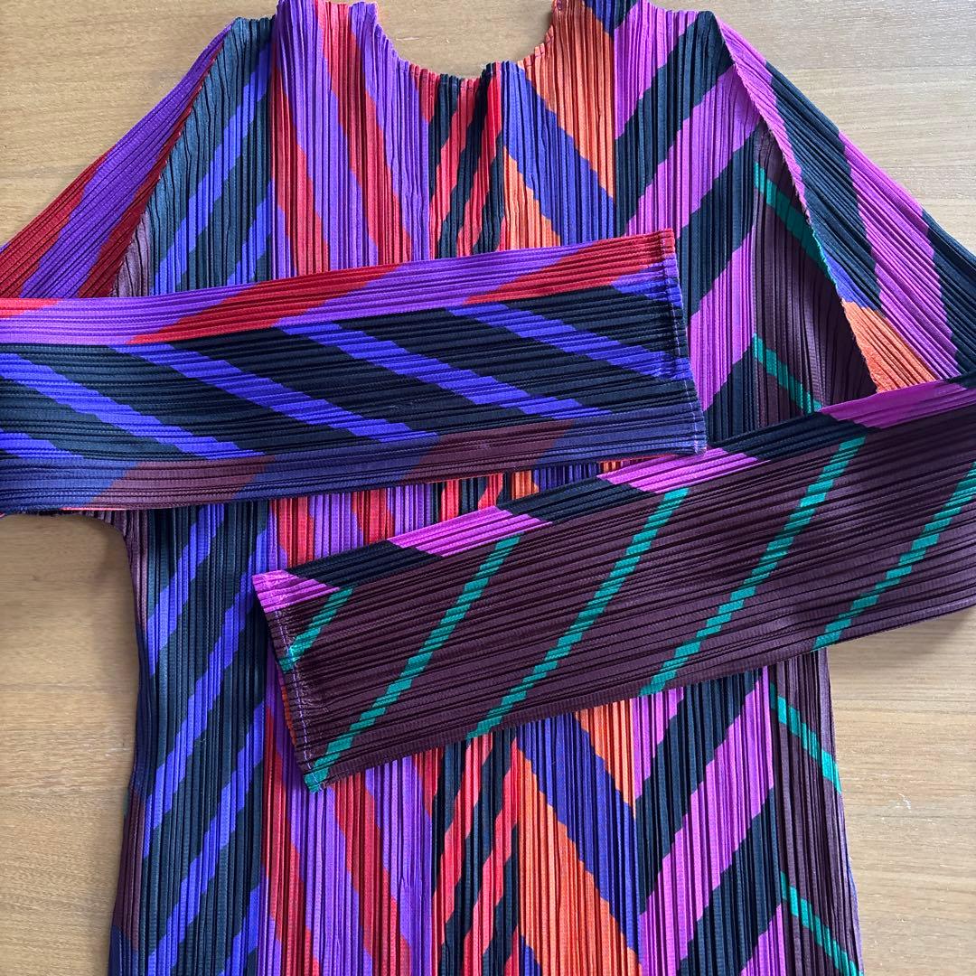 長袖カットソー