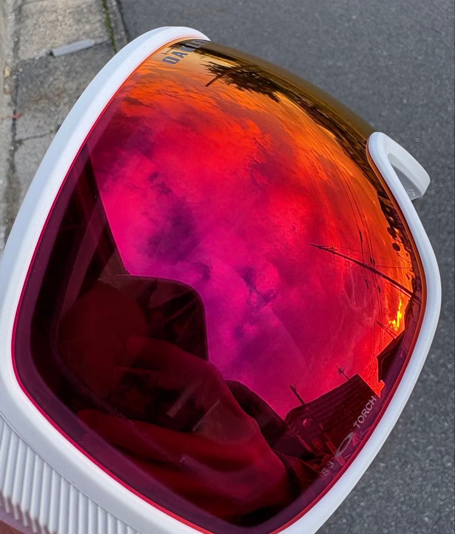 新品未使用‼️オークリー　フライトトラッカーM