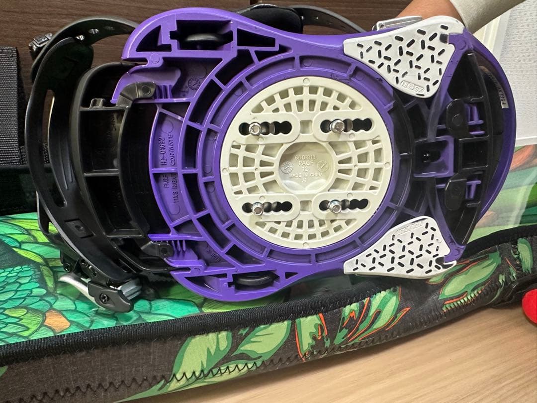 【一回使用・極美品】Drake 143 ボード FLUX Burtonケース