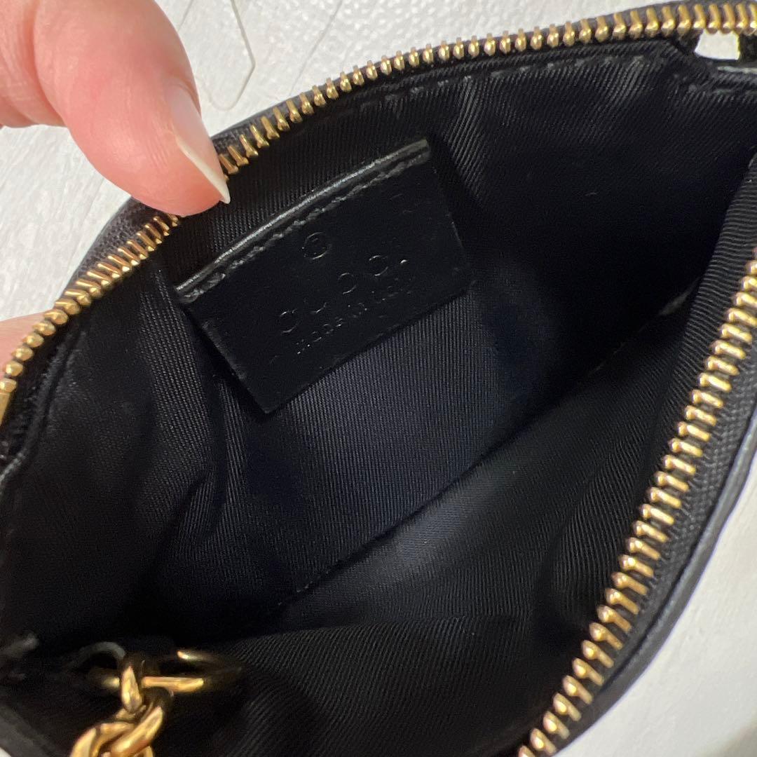 GUCCI グッチ　レザー キーケース