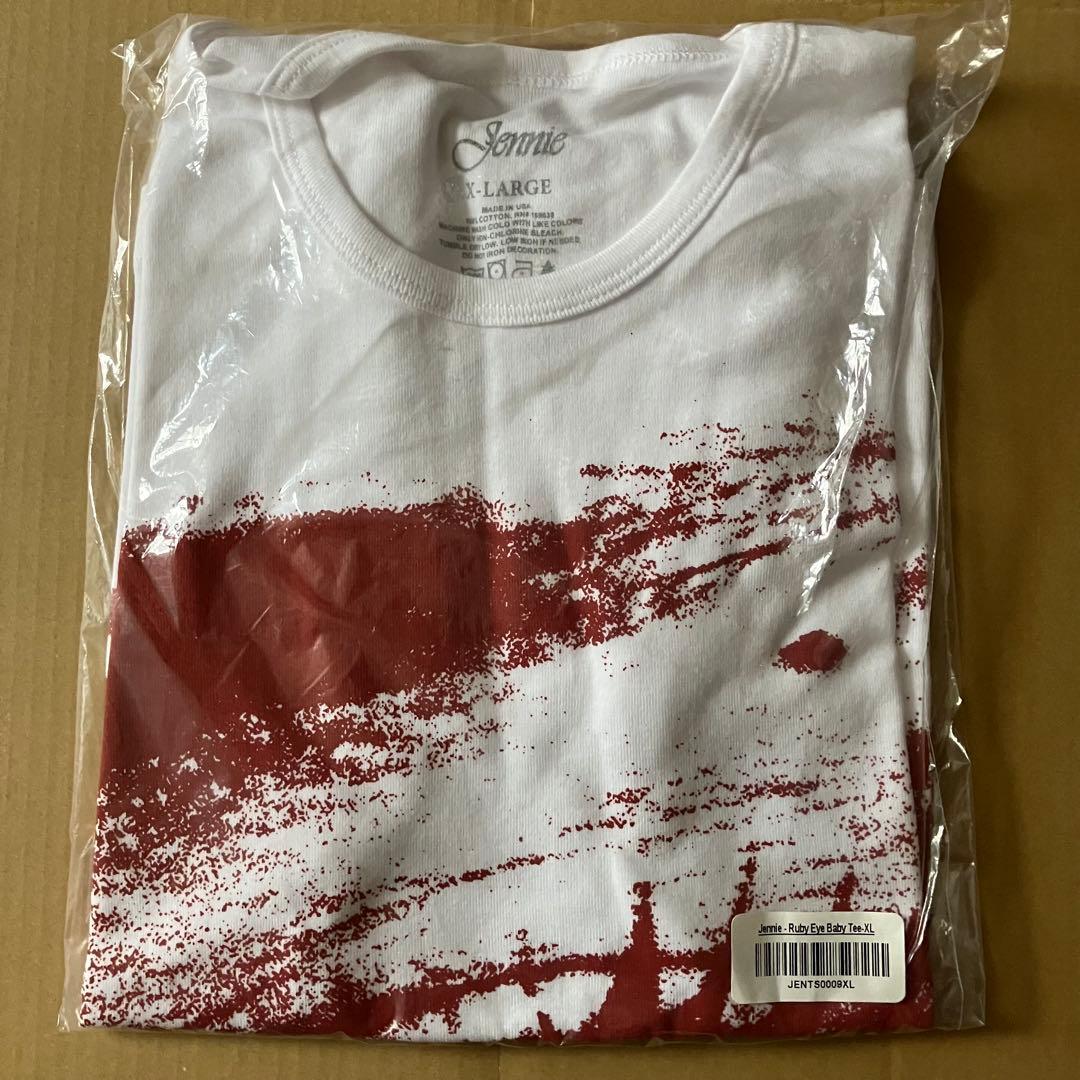 BLACKPINK ジェニ Ruby Red Eye Baby Tシャツ　XL