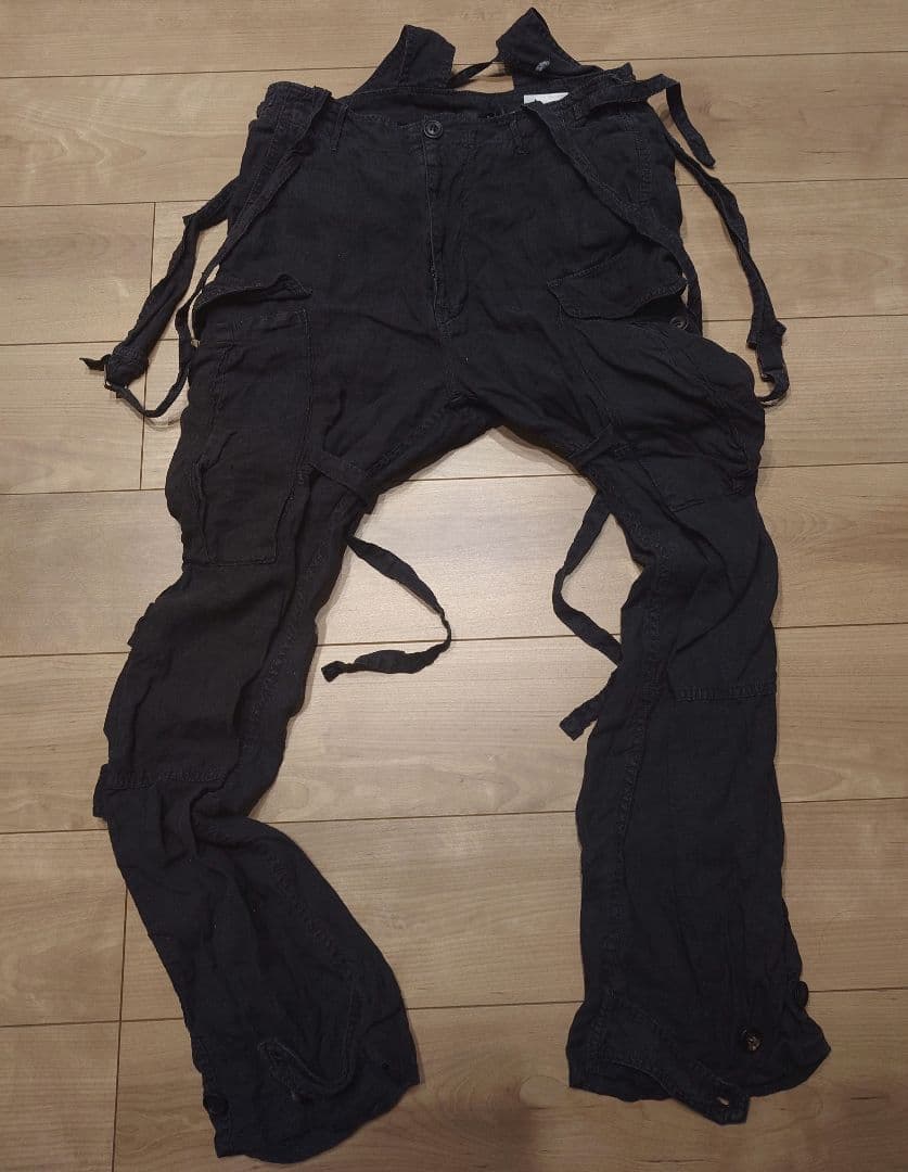 ユリウス　ガスマスク　パンツ