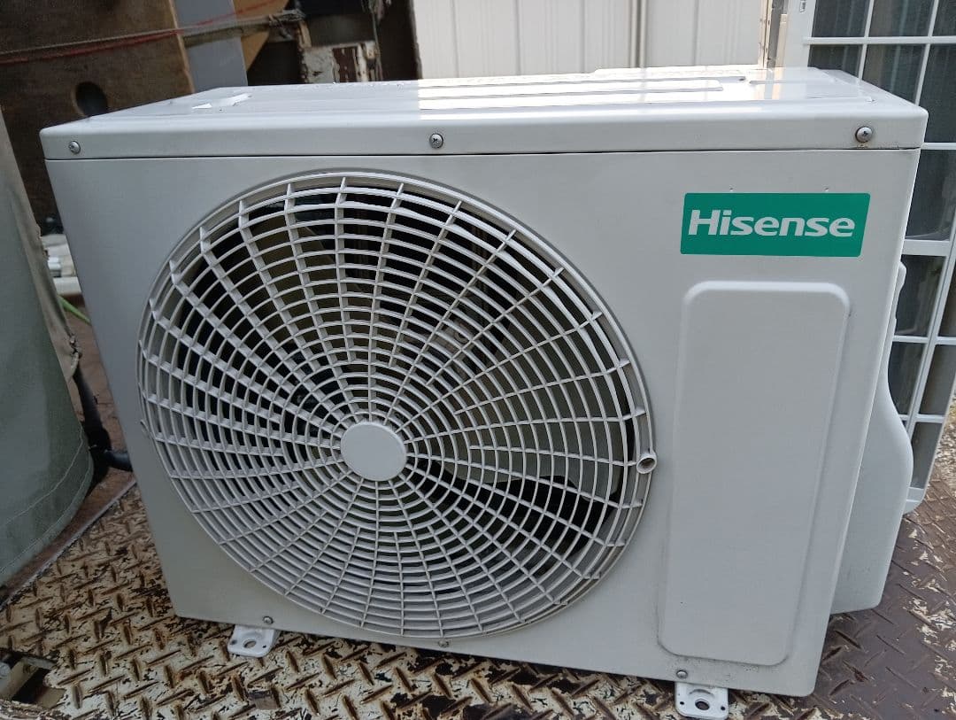 ハイセンス HA-S25D-W [ルームエアコン (主に8畳用)]21年製①