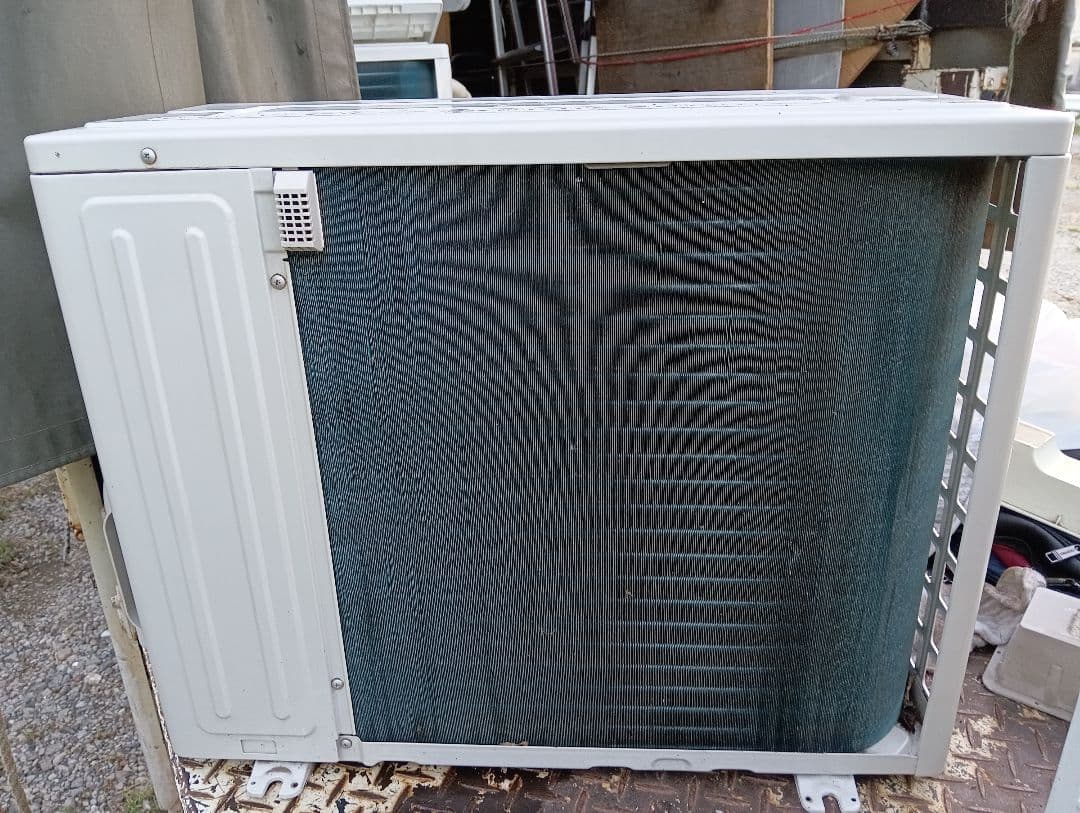 ハイセンス HA-S25D-W [ルームエアコン (主に8畳用)]21年製①