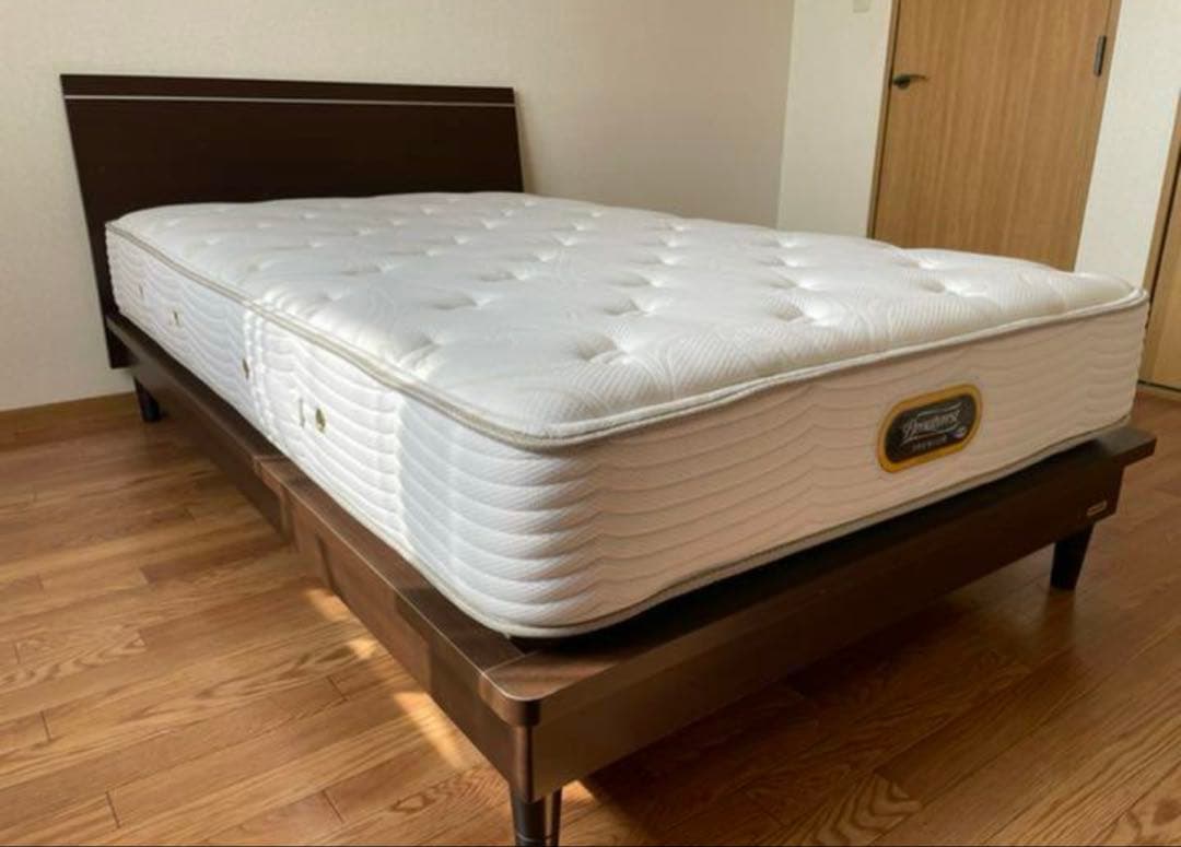 シモンズ ビューティレストプレミアム ゴールデンバリュー最新モデル 羊毛パッド付