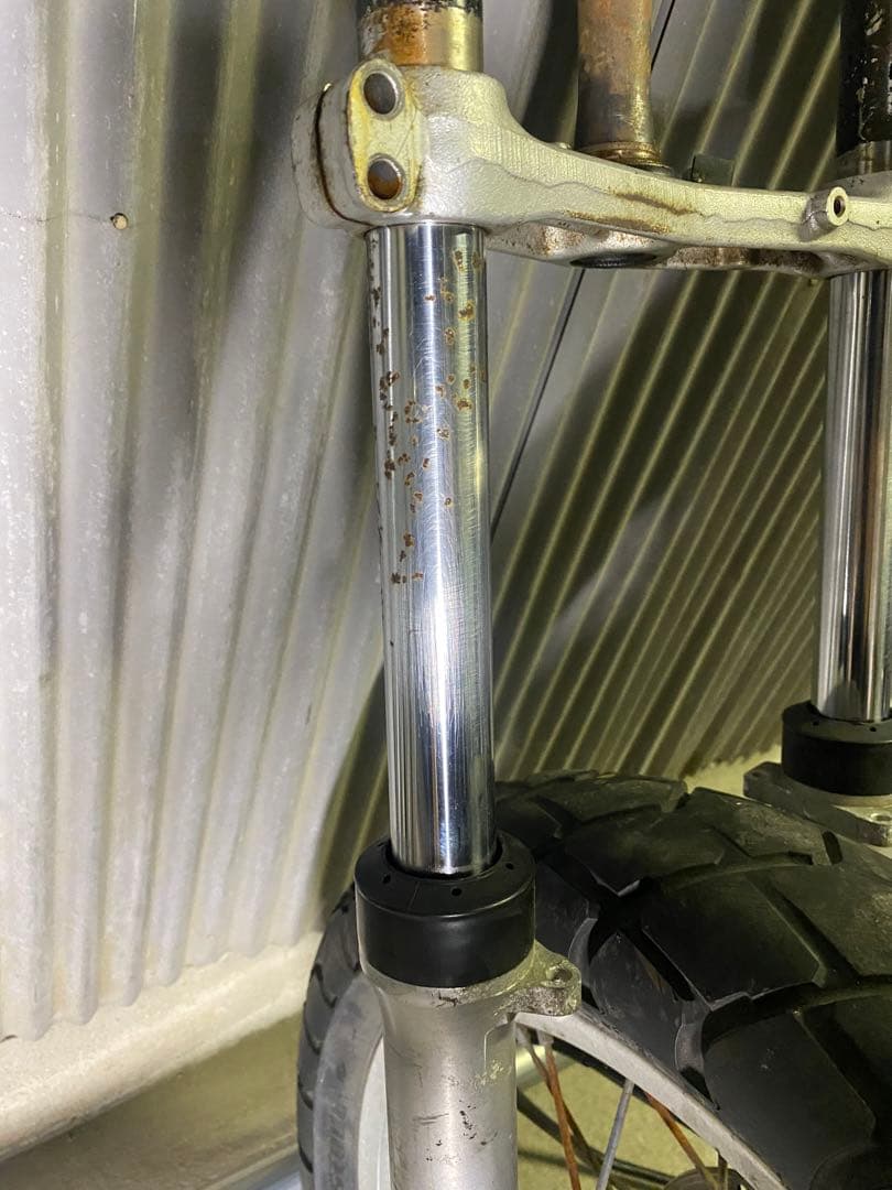 ヤマハtw-220ホイール　フロントフォーク
