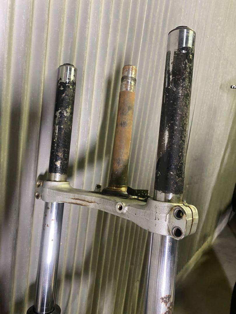 ヤマハtw-220ホイール　フロントフォーク