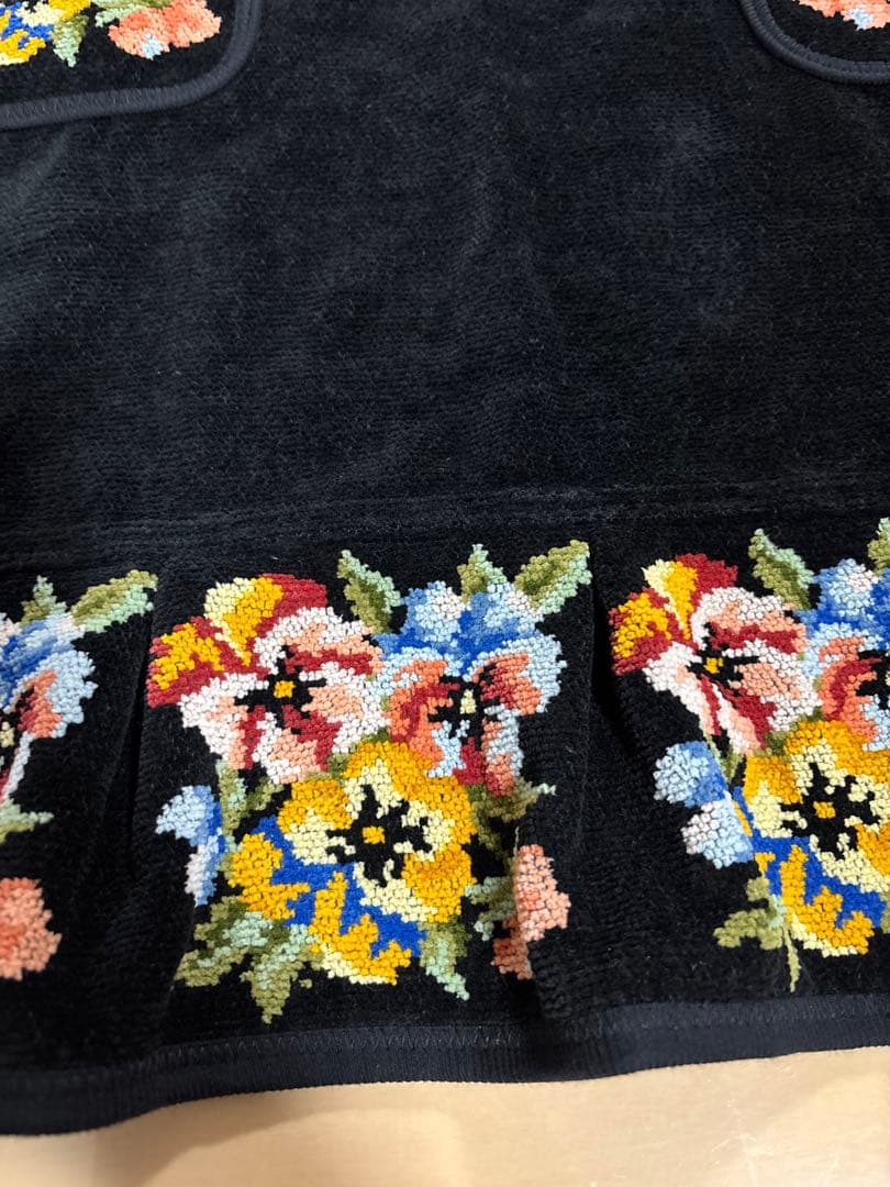 新品美品　フェイラー♡エプロン　割烹着　花柄　FEILER黒