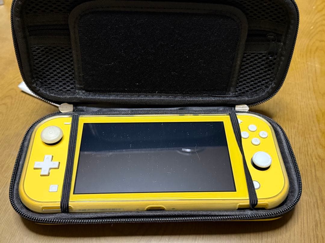 Nintendo Switch Lite イエロー 本体 ケース付き