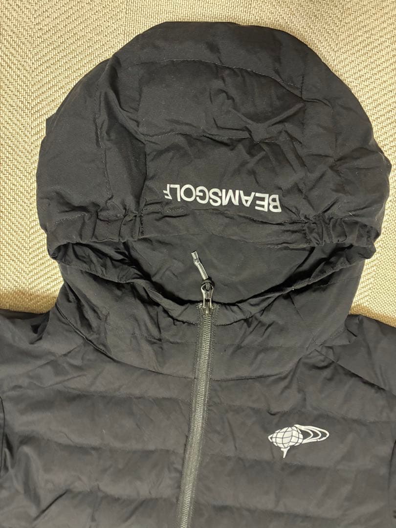 美品新品同様BEAMS GOLF オレンジレーベル　フード付中綿ダウンジャケット