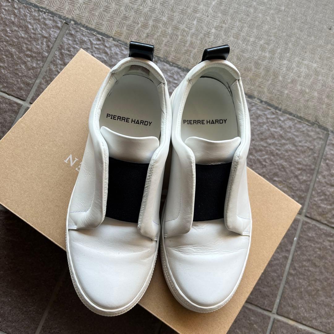 I*u様 ピエールアルディ　レザー スライダースニーカー