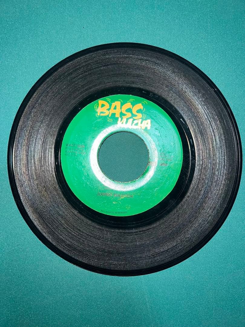 YU-KALEE-夏の初めのイメージ / JUMBO MAATCH - 本物プロ