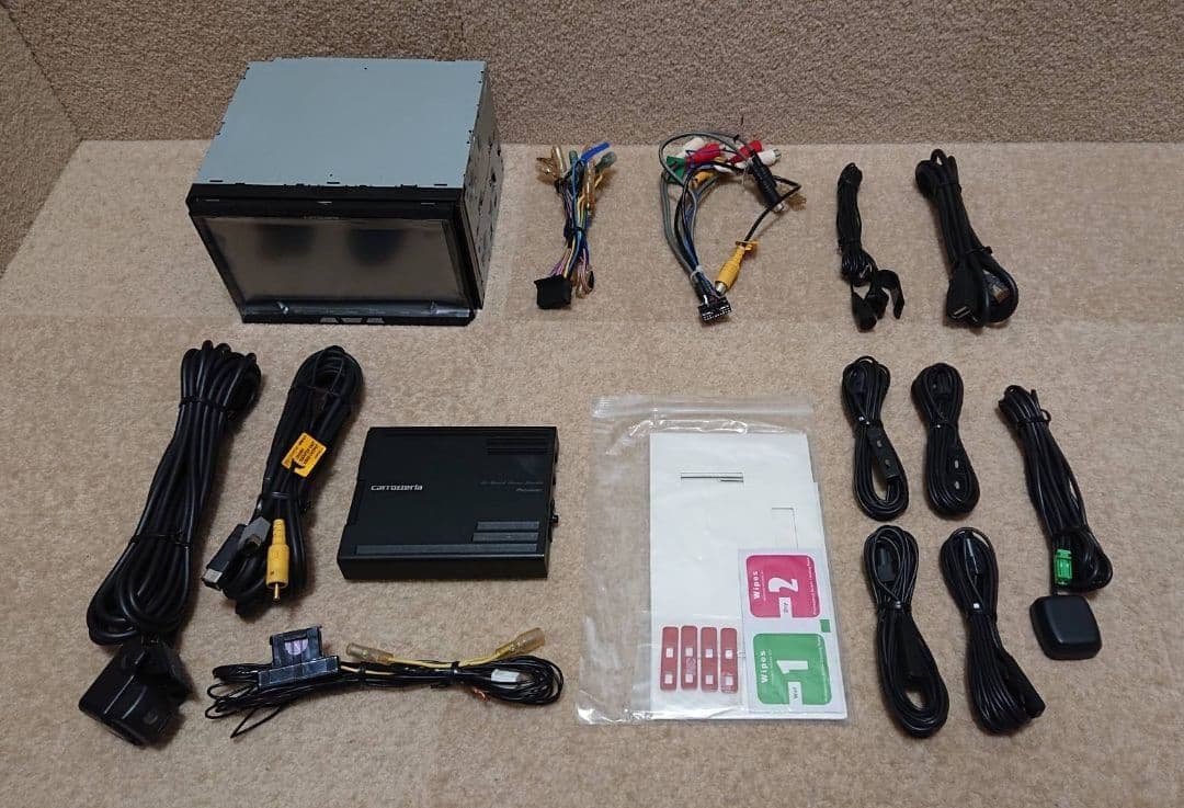 【タイムセール】サイバーナビ AVIC-ZH09CS カロッツェリア 完動品