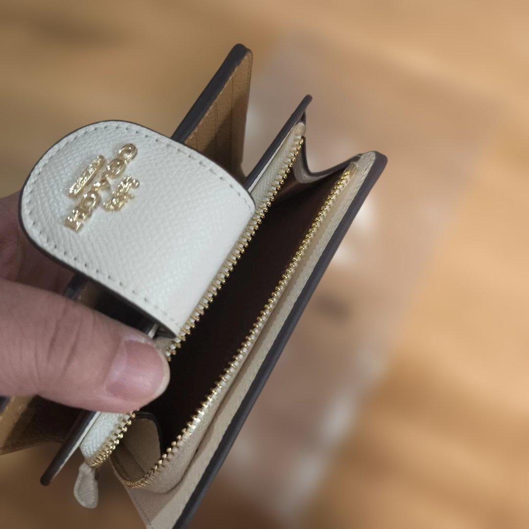 COACH 二つ折り財布 ホワイト