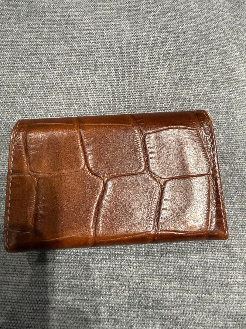 イルビゾンテ　カードケース　財布