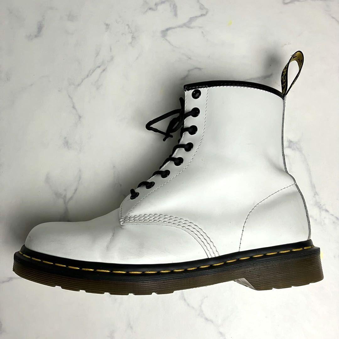 ドクターマーチン 8ホールブーツ 11822 ホワイトレザー UK8