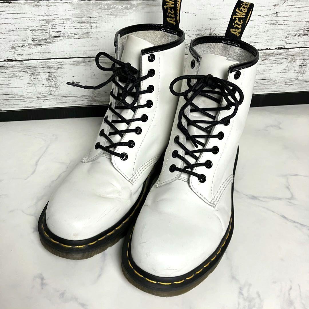 ドクターマーチン 8ホールブーツ 11822 ホワイトレザー UK8