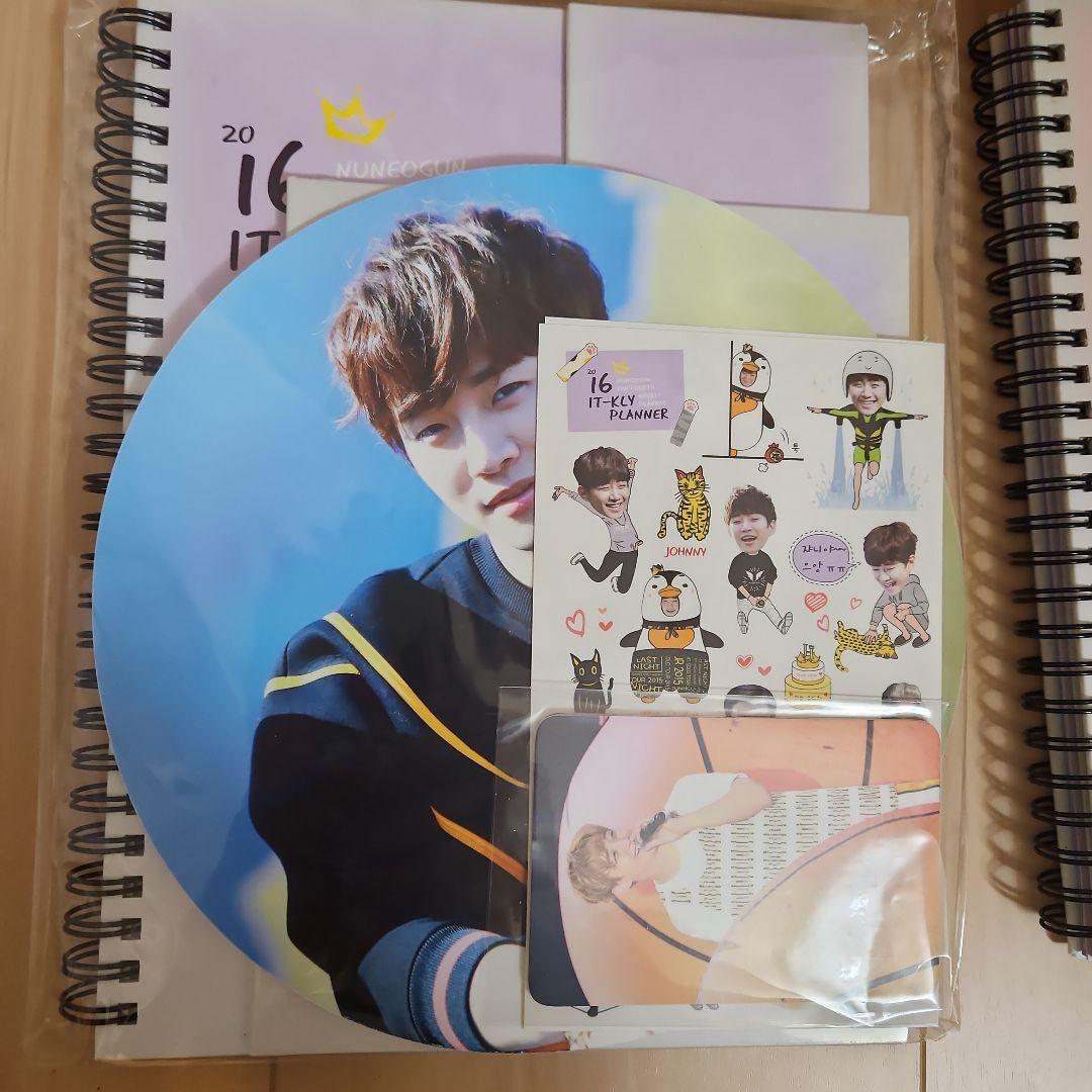 ジュノ 2pm グッズ ファンサイト