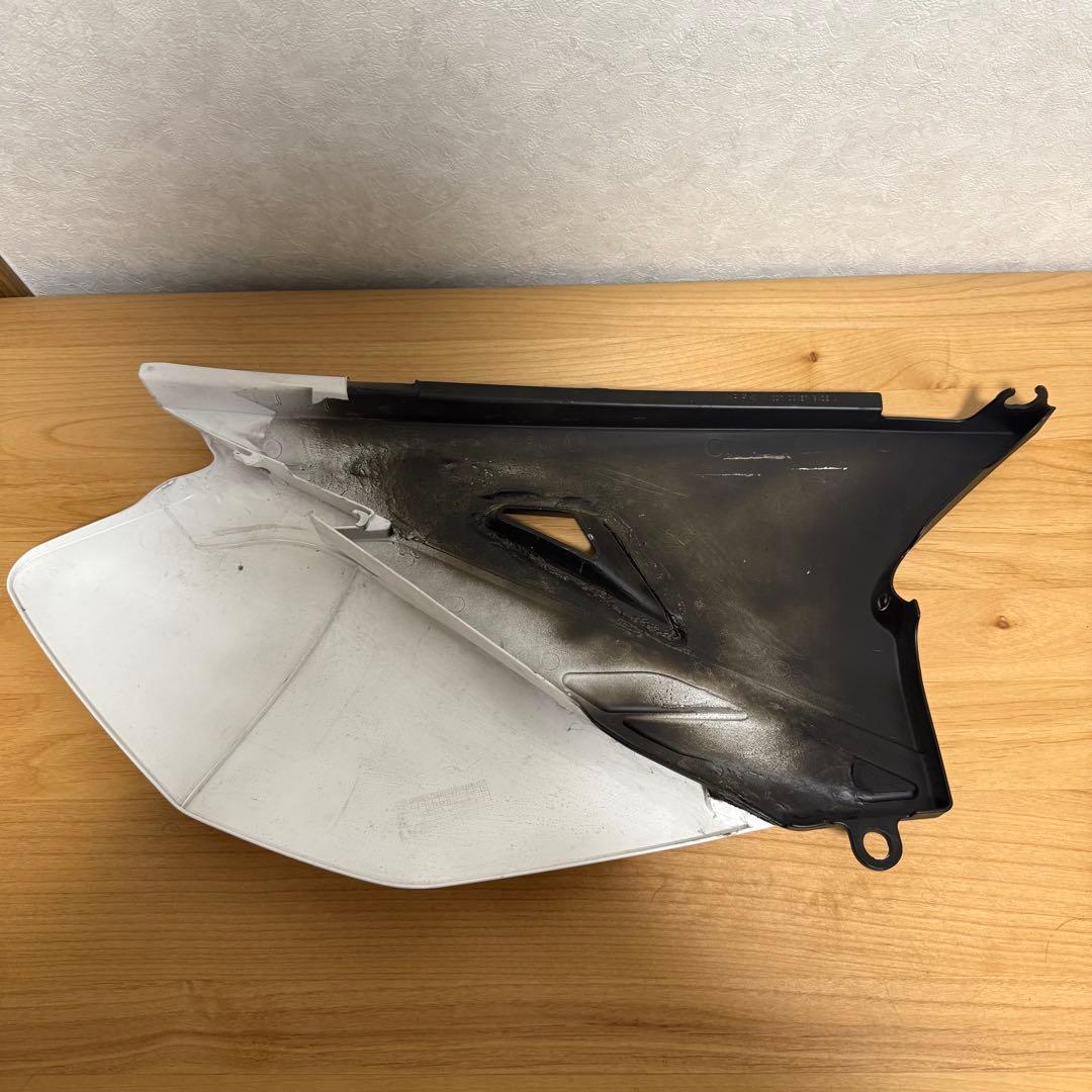 WR250R WR250X YZ風サイドカバー