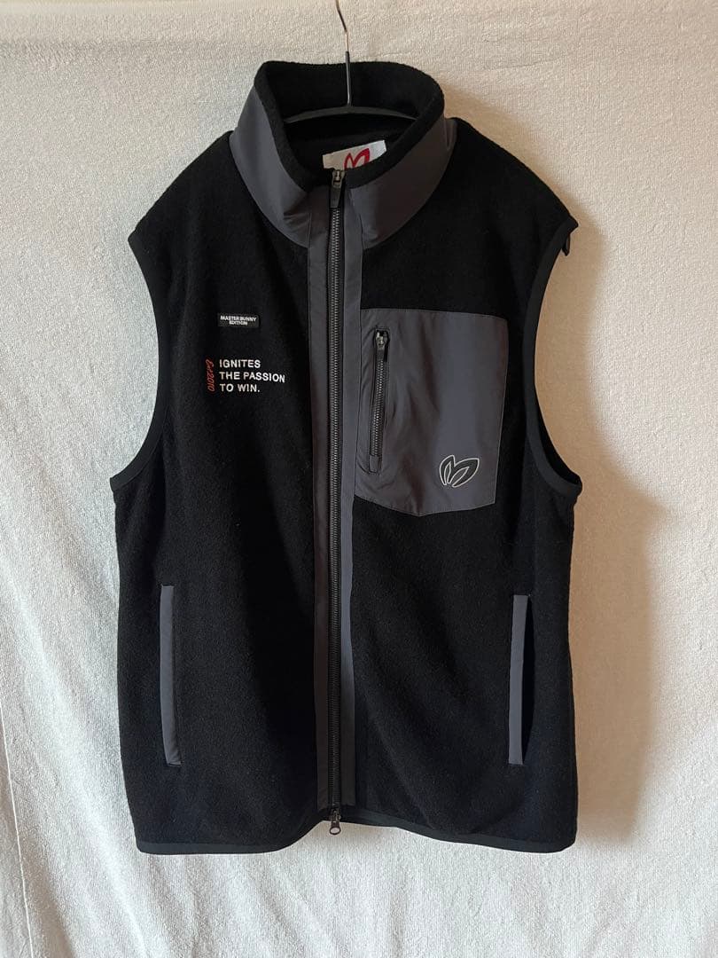 MASTER BUNNY EDITION 毛混ブークレフルジップベスト