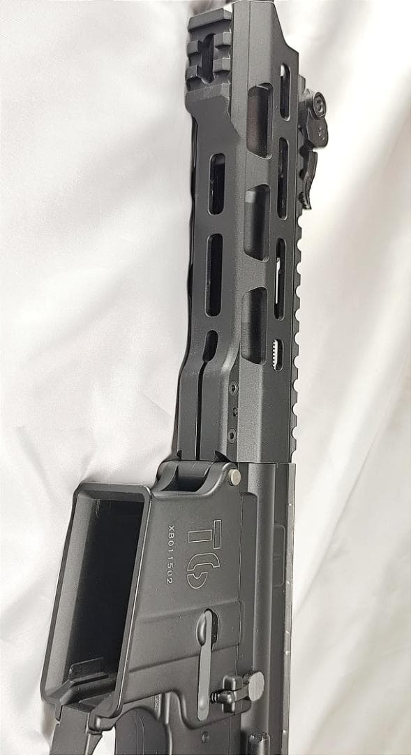 KSC T6 電動ガン バッテリー・充電器・多連装マガジン・パーツ類 セット売り