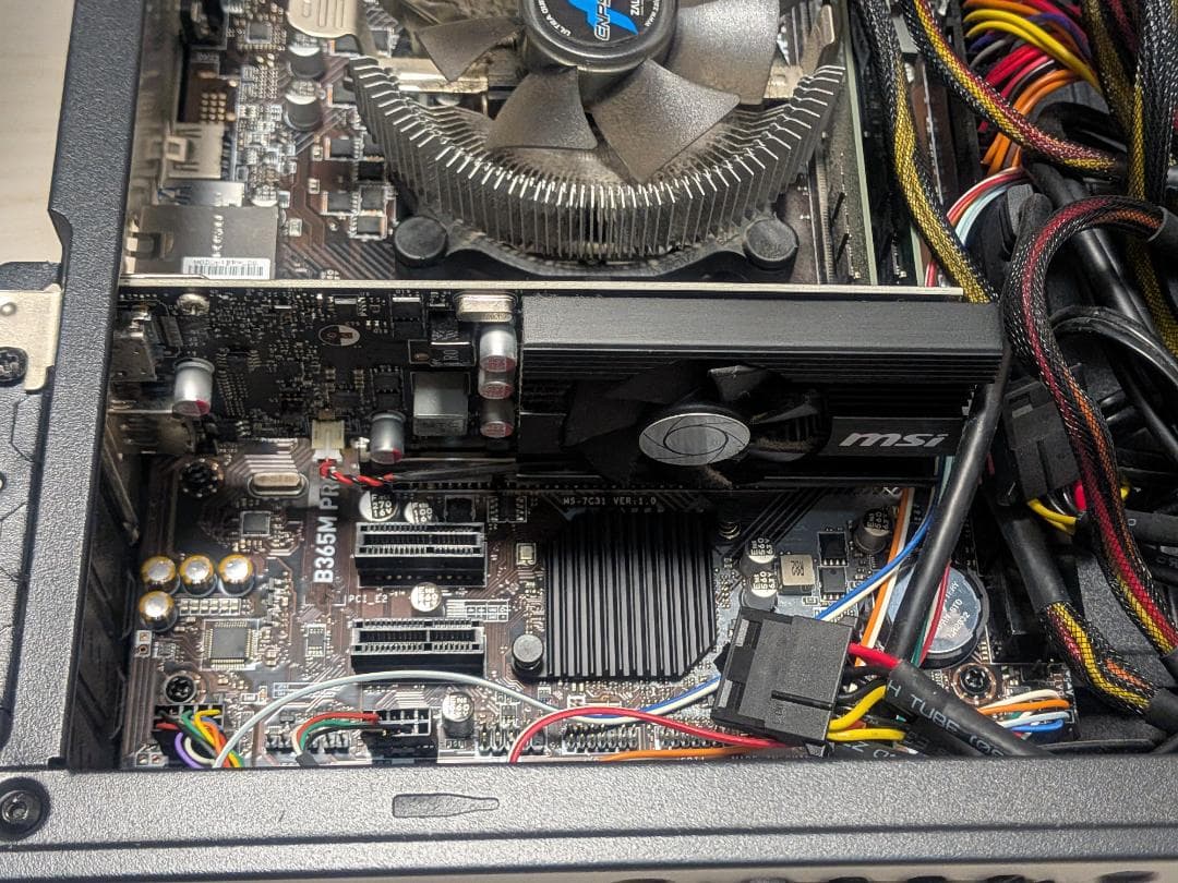 ユ*ウ様 ★自作PC i5-9400F/1TB/16GB/GT1030/BT/電