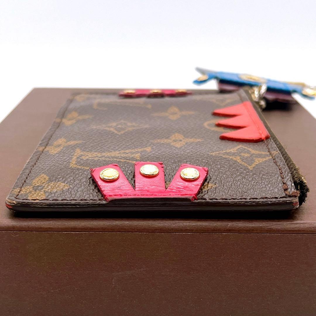 美品　LOUIS VUITTON 付属品付き　トーテム ポシェットクレ　限定品