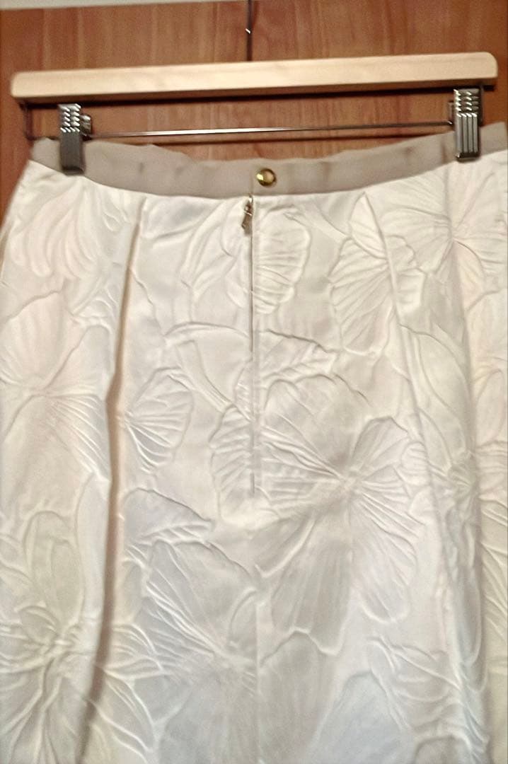 ドュロワー　ジャガードスカート美品