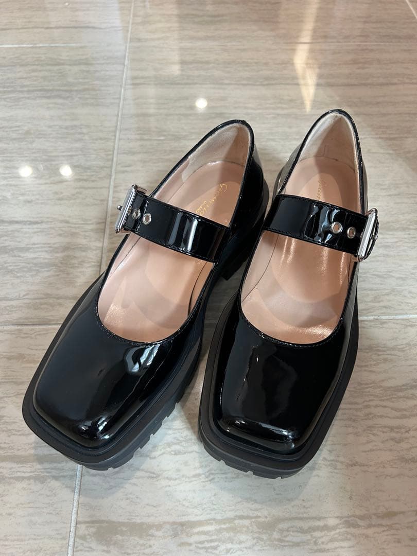 Gianvito Rossi（ジャンヴィト ロッシ）