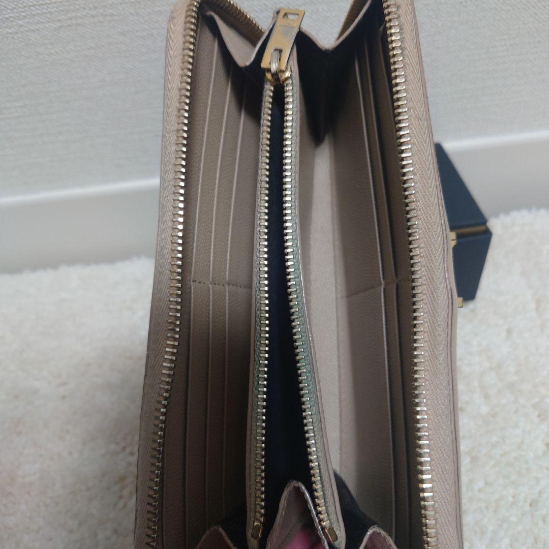 イブ・サンローラン　 ベージュ 長財布