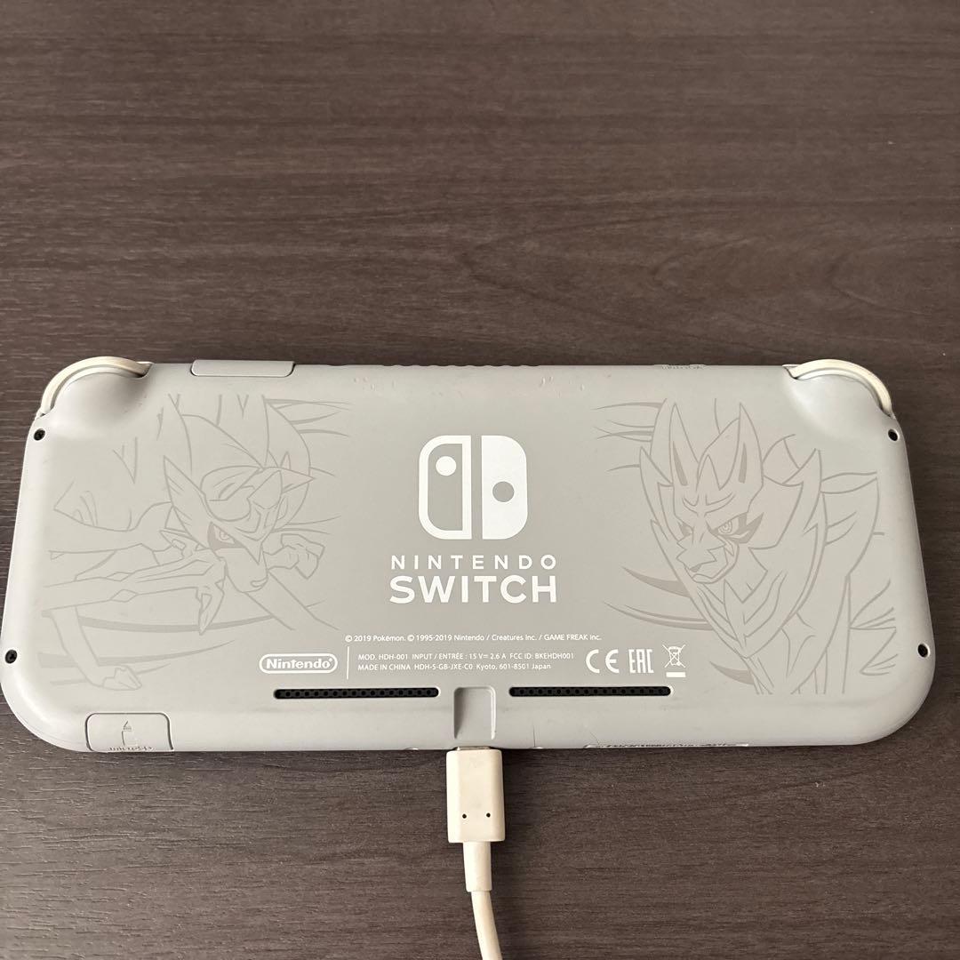 Nintendo Switch Lite ザシアンザマゼンタver