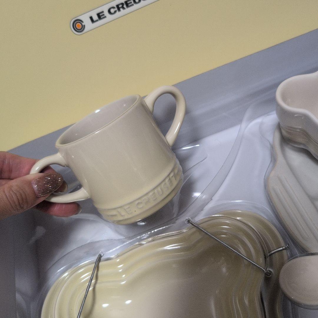 ル・クルーゼ　ベビー　テーブルウェア　セット　食器　お食い初め