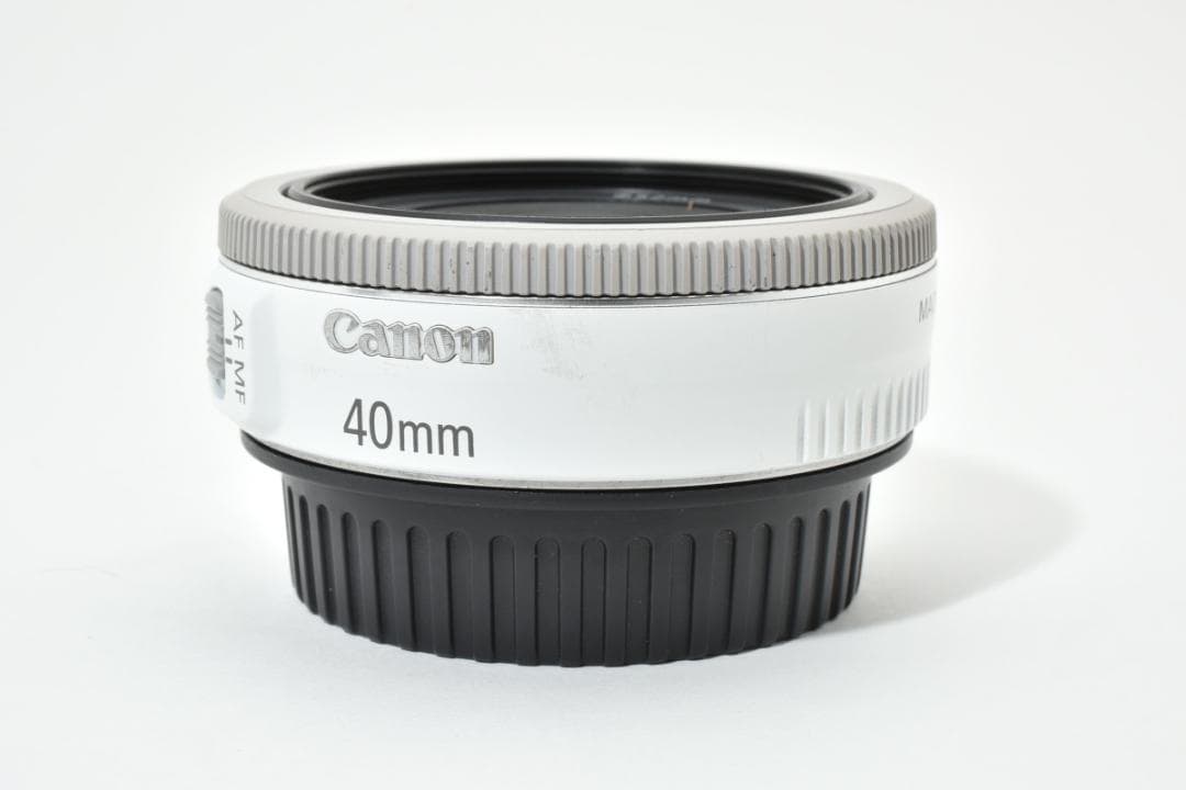 美品 Canon EF 40mm F2.8 STM 単焦点レンズ ホワイト
