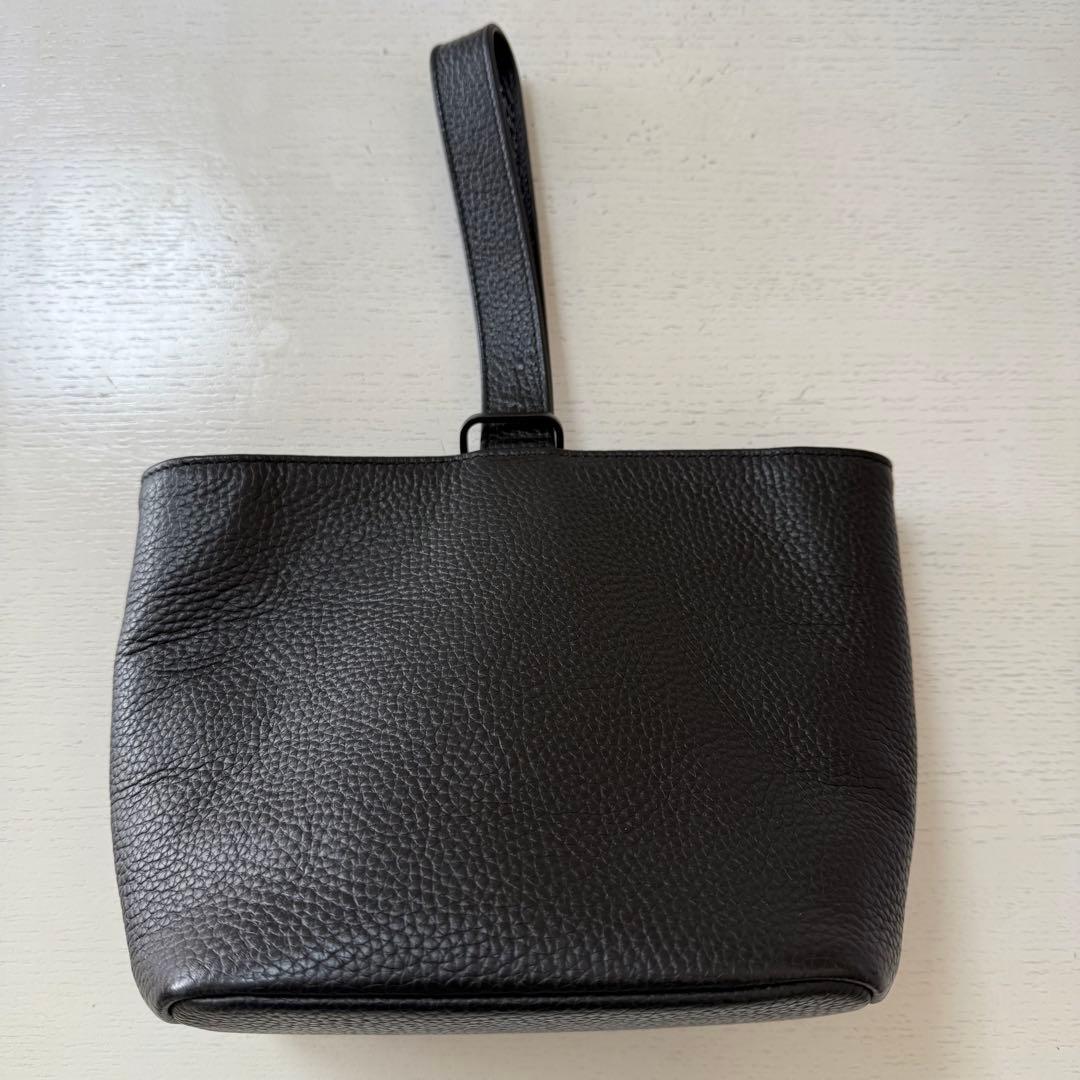 【人気モデル】HusTug ハッシュタグ 巾着レザーバッグ ブラック