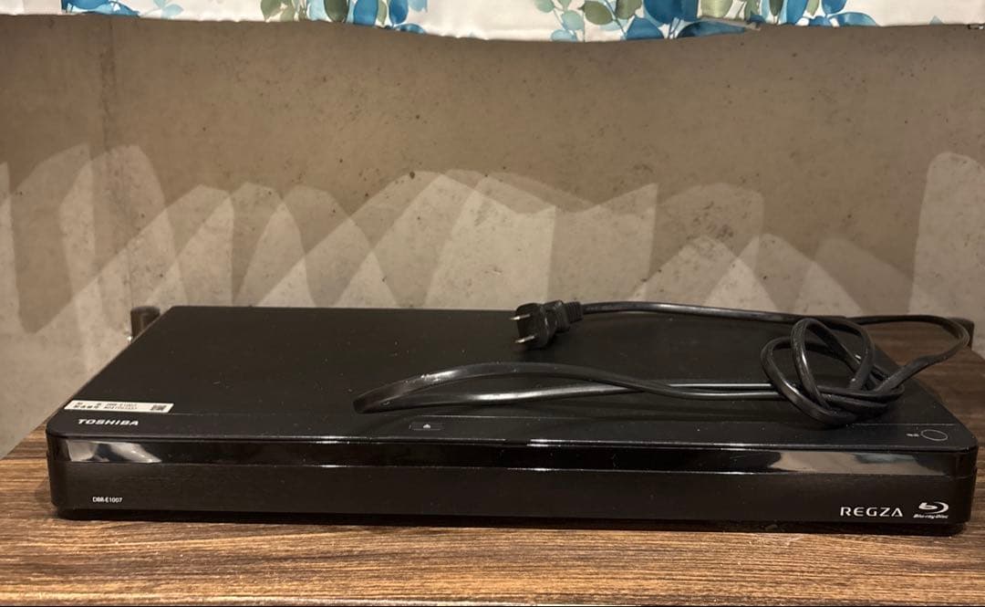 東芝　REGZA dbr-e1007 2017