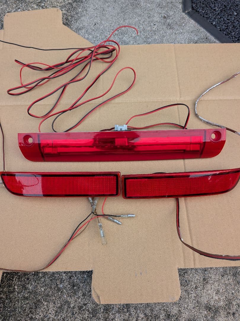 エスティマ　テールランプ