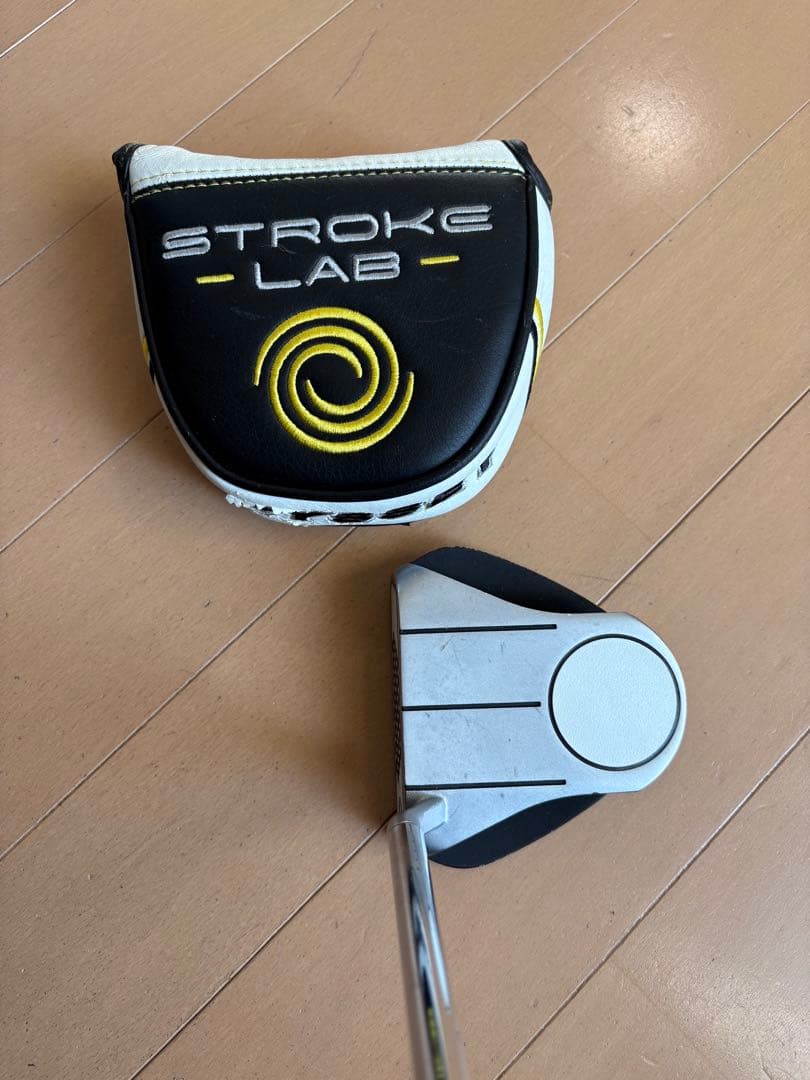 ODYSSEY STROKE LAB パター ヘッドカバー付き