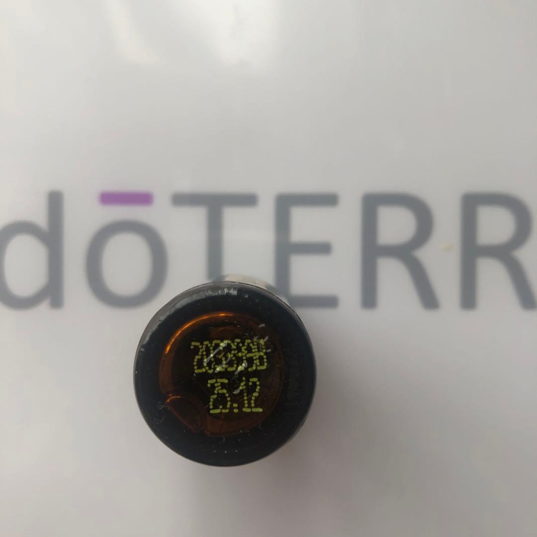 doTERRAアロマオイル　ドテラエッセンシャルオイル　ドテラアロマオイル　精油