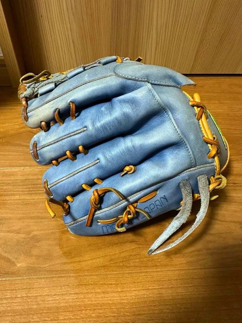 アクセフベルガード 投手用グラブ