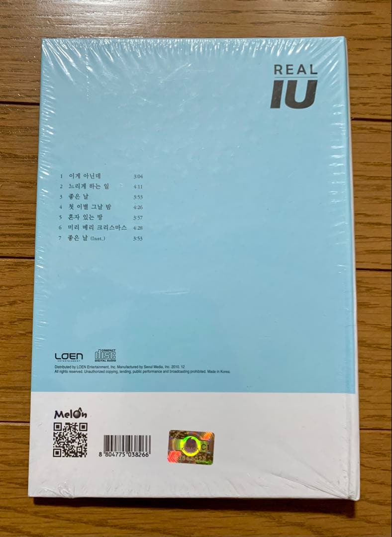 【新品未開封】 IU アイユー Real CD ミニアルバム K-POP