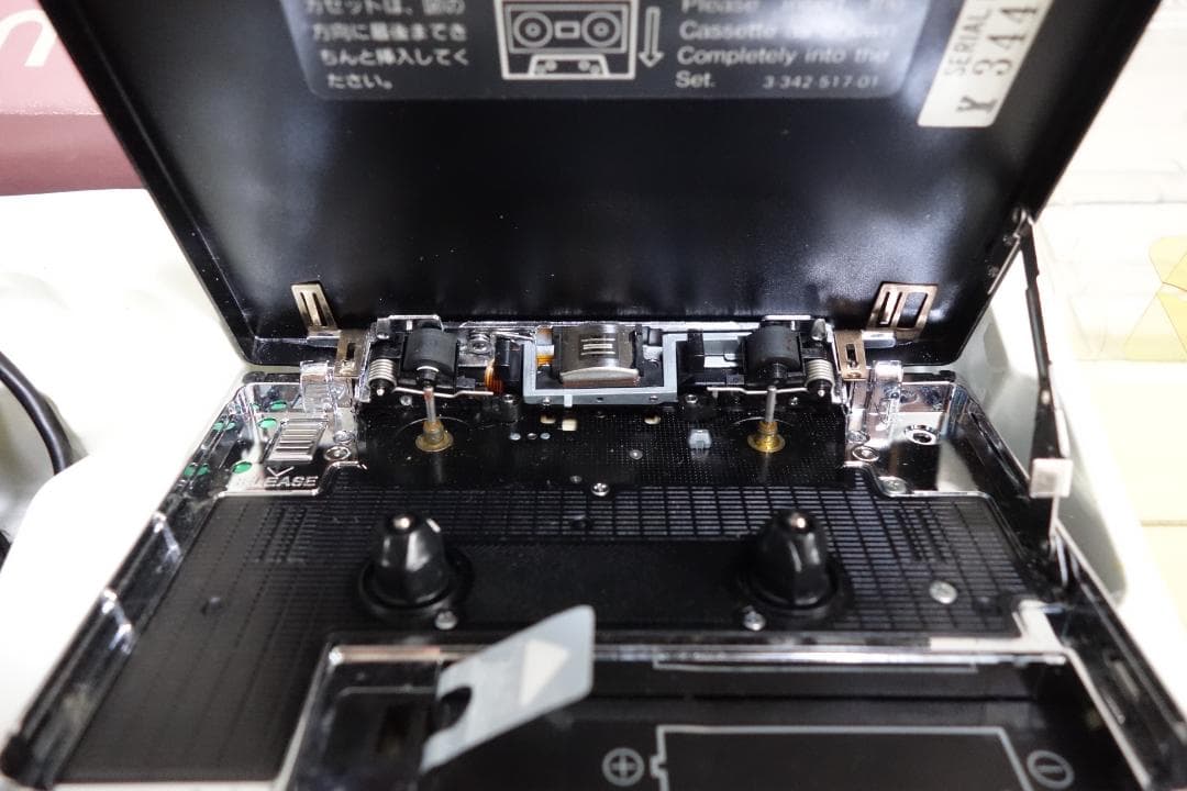 希少 元箱・付属品一式 WM-703C SONY カセットウォークマン