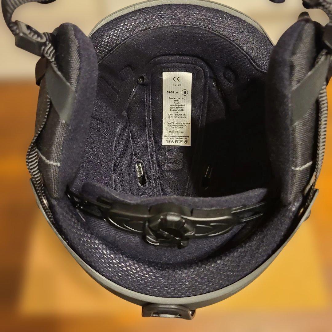uvex　ヘルメット