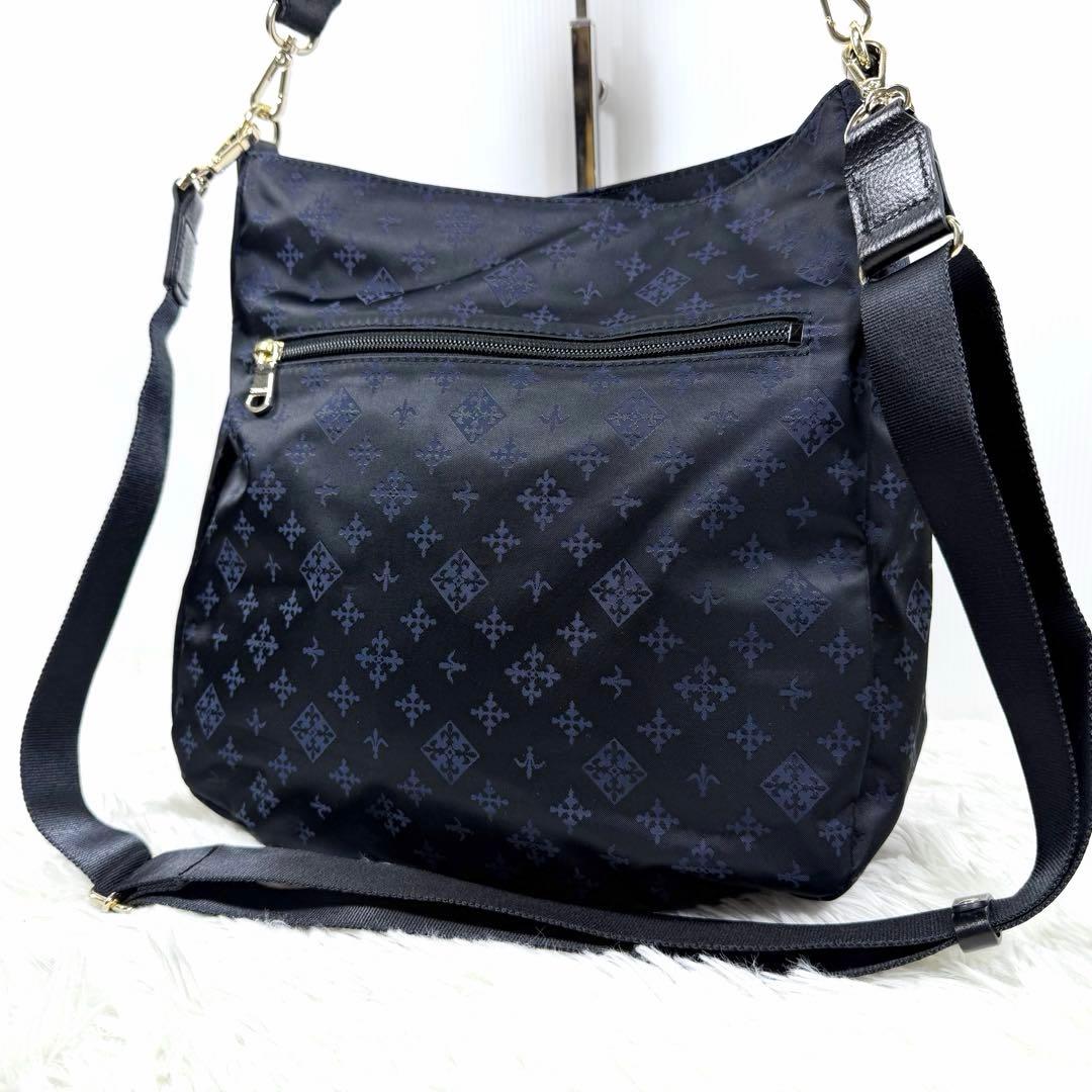 【極美品】 russet ナイロンジャガード ショルダーバッグ　2WAY 肩がけ