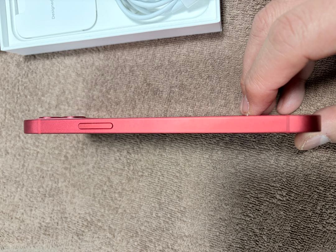 Apple iPhone 12 red 64GB 中古本体　美品　SIMフリー